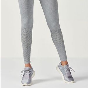 Clearance Sale: Fabletics Size M Sold Out Leggings