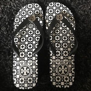 Tory Burch Size 6 Wedge Flip Flops