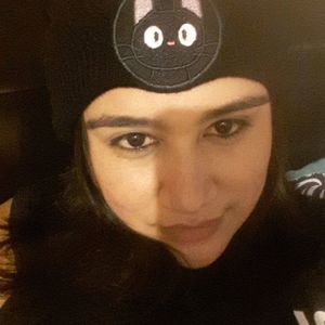 Meet your Posher, Emma