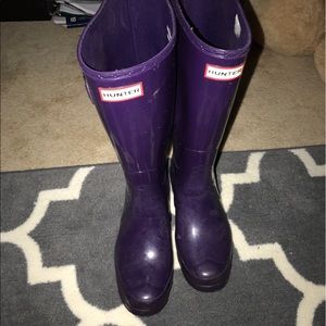 Women’s purple hunter boots