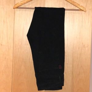BDG Twig High Rise Skinny Jean in black
