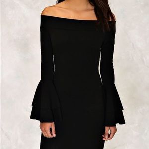 ✨NASTY GAL OFF THE SHOULDER BLACK DRESS✨