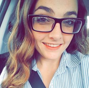 Meet your Posher, Kathryn