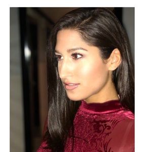 Meet your Posher, Elizabeth