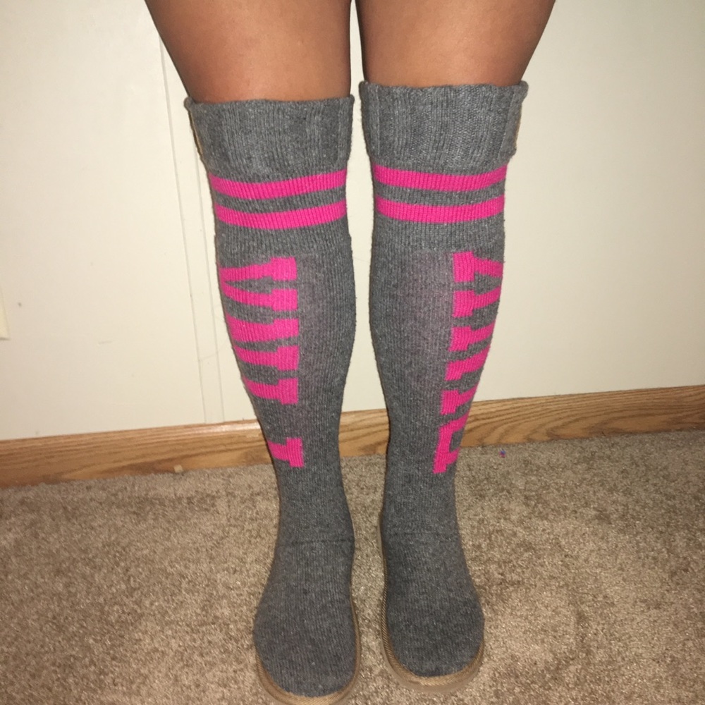 PINK winter mukluk ugg style boots