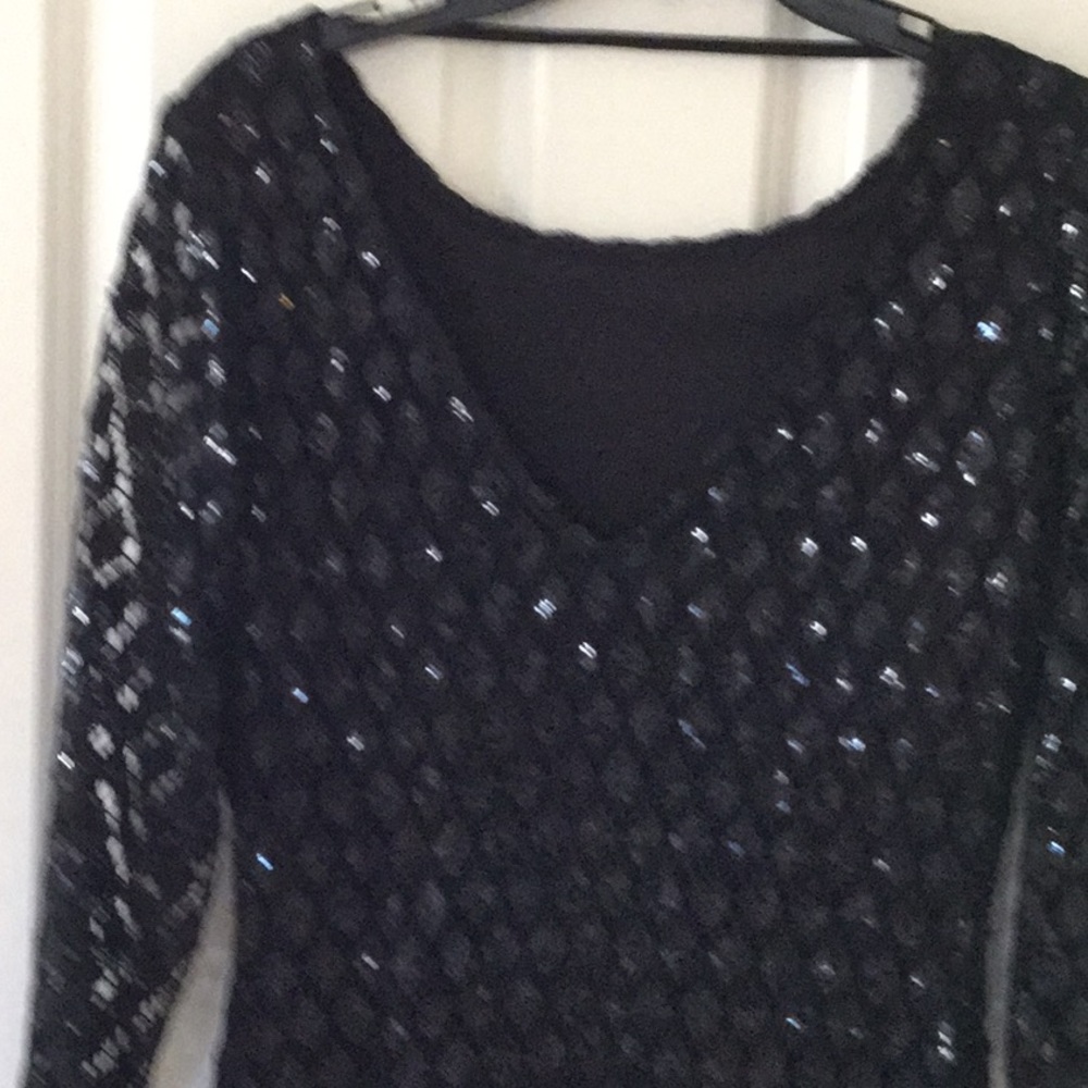 Dress - Picture 3 of 3