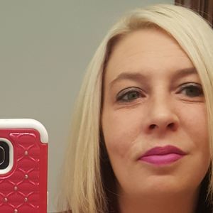 Meet your Posher, Jillian