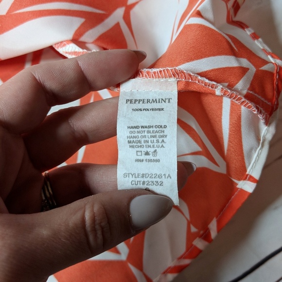 ❤️PEPPERMINT Orange geo print open back dress 0339 - Picture 4 of 7