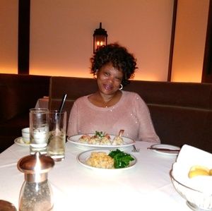 Meet your Posher, Shirley