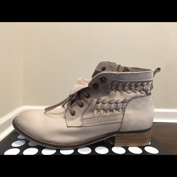 Aldo Leather Ankle Boots - Picture 3 of 6