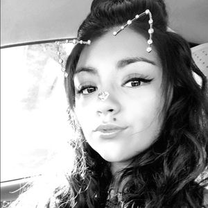 Meet your Posher, Nancy