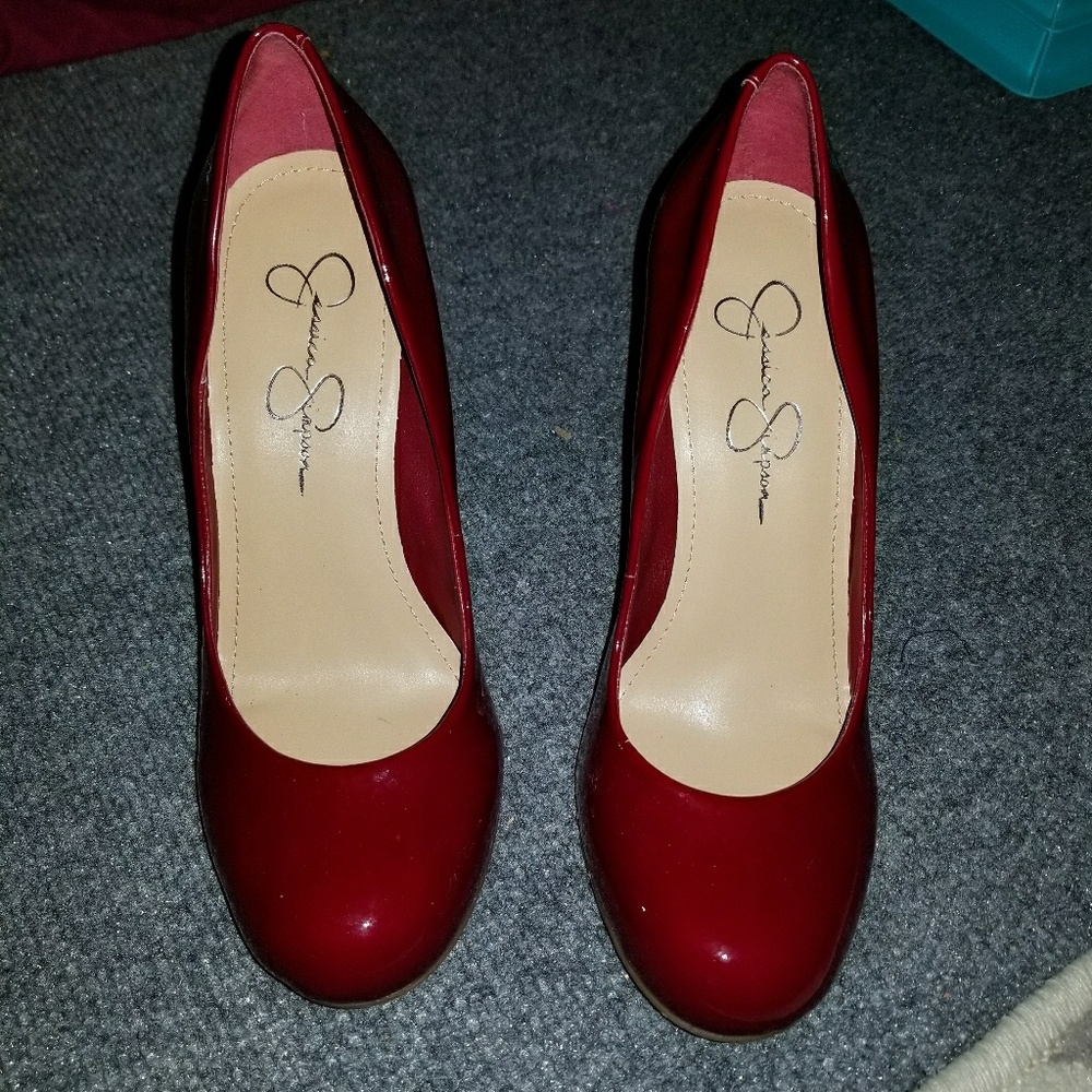 Jessica Simpson Pumps