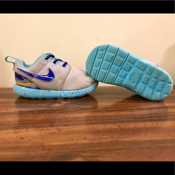 Nike Roshe One Toddler Shoes: size 7c - Picture 3 of 4