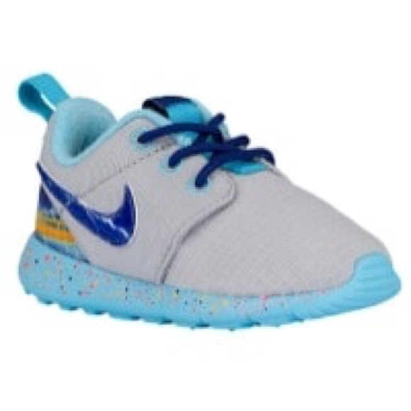Nike Roshe One Toddler Shoes: size 7c - Picture 4 of 4
