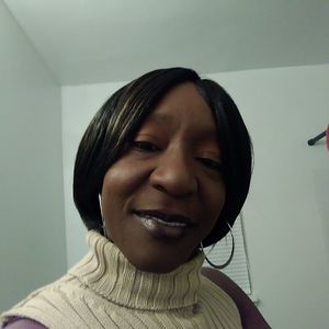 Meet your Posher, Lovanda