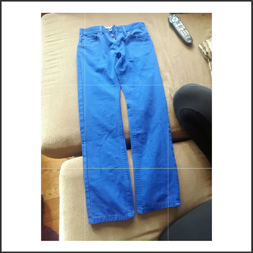 Blue slim levis jeans pants is brand new