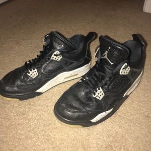 Jordan Retro 4