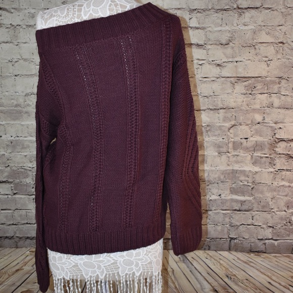 Burgundy Off Shoulder knit sweater - Picture 6 of 6