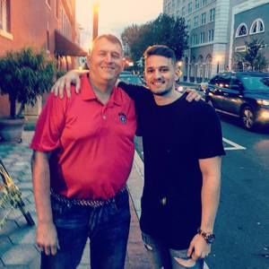 Meet your Posher, Zane