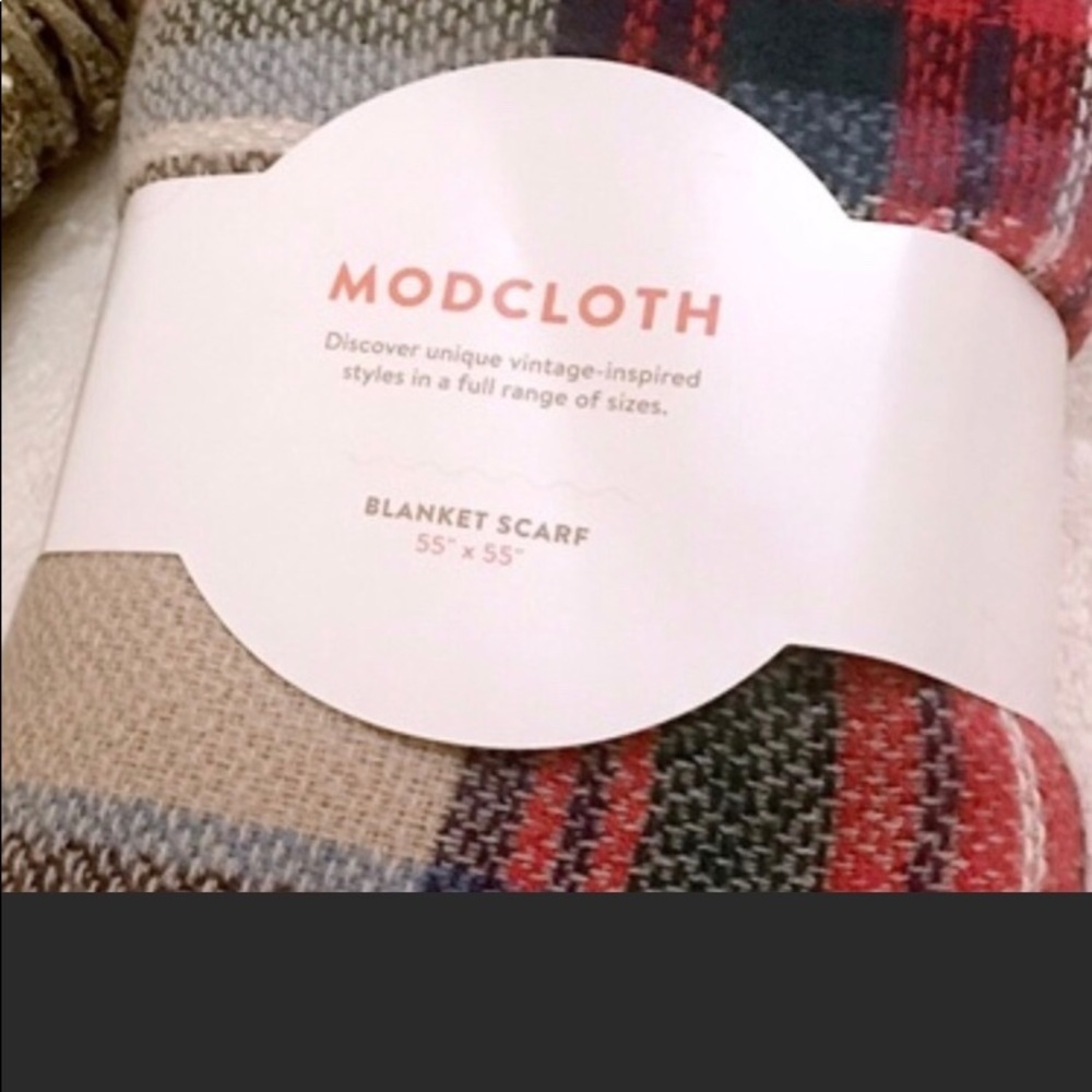 ModCloth Loch and Key Plaid Red/Tan Blanket Scarf