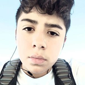 Meet your Posher, Adrian