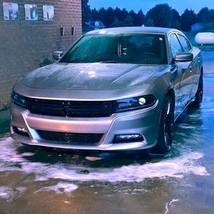 Meet your Posher, Jose