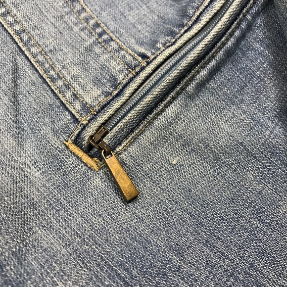 Liz Claiborne Large Jean Jacket w/ beaded collar - Picture 4 of 6