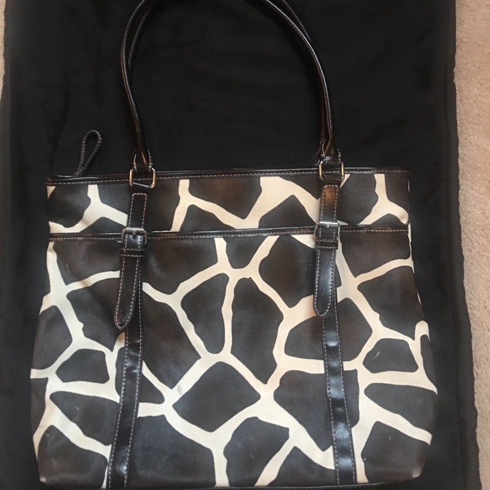 Giraffe Print Shoulder Bag