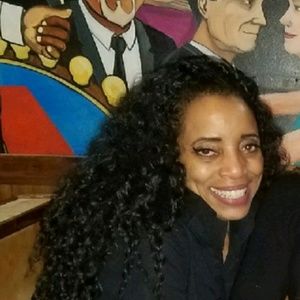 Meet your Posher, Kelli