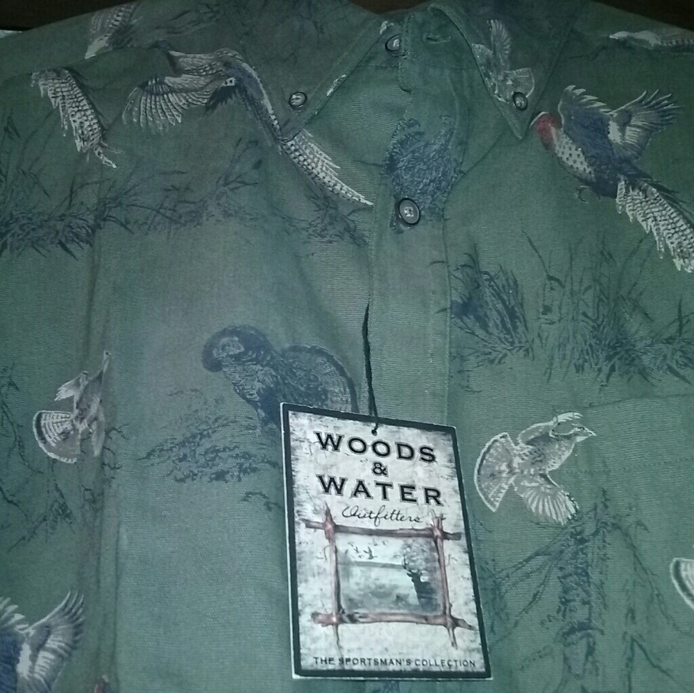 Nwt Woods & Water pheasant theme long sleeve.
