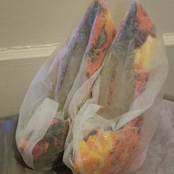 High Heels - Picture 6 of 6