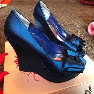Paris Hilton royal blue satin wedges