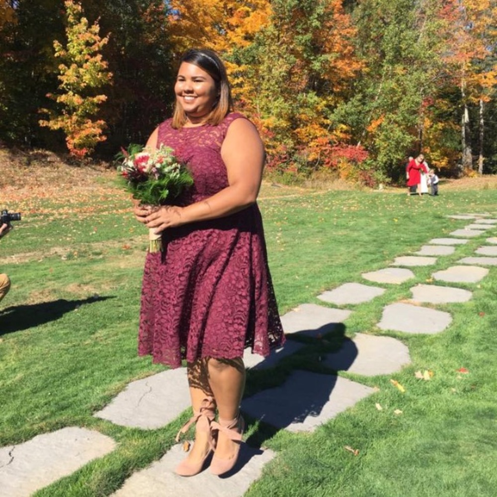 Short Sleeveless All Over Lace Bridesmaid Dress
