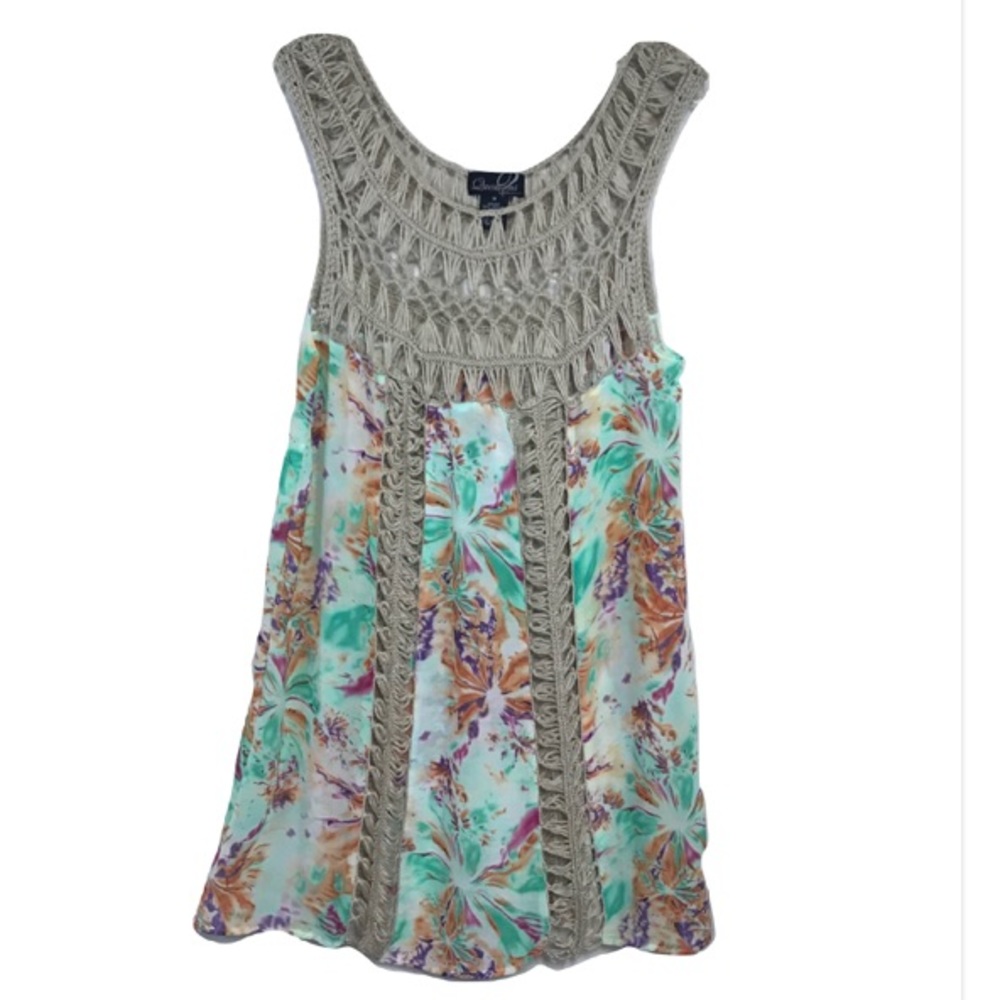 🆕 Questions Fun Crochet Inset Top NWOT