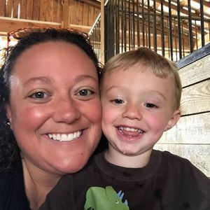 Meet your Posher, April