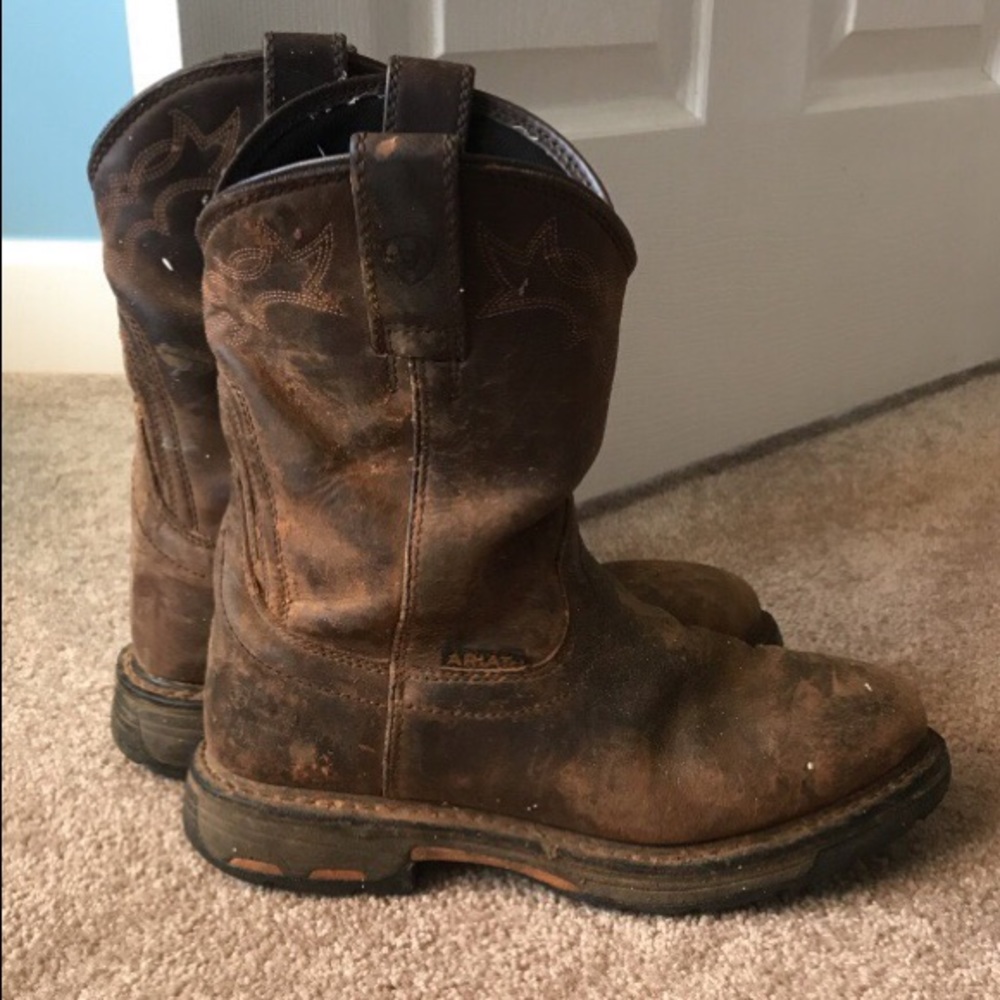Ariat boots size youth 7