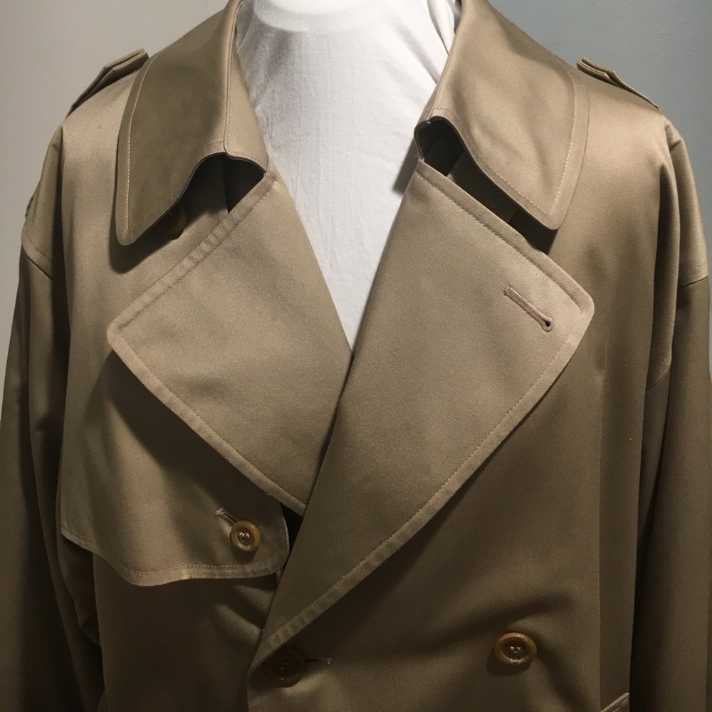 Trench Coat - Picture 4 of 5