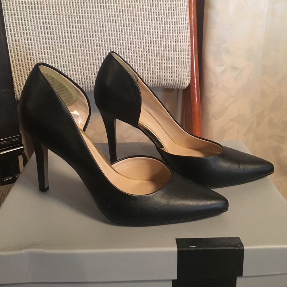 Black Point Toe Heels