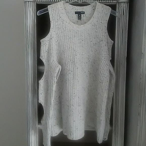 Aqua Sweaters - AQUA cut out sleeve sweater