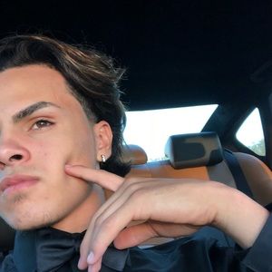 Meet your Posher, Isaiah