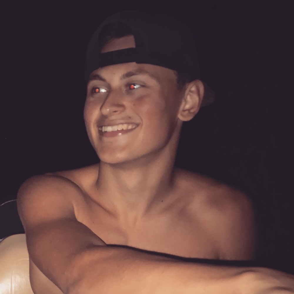 Meet your Posher, Jaret