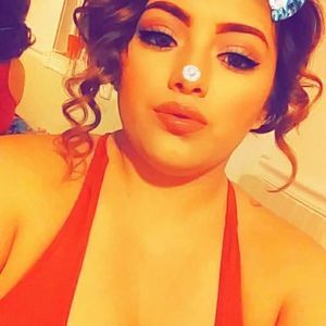 Meet your Posher, Anayeli