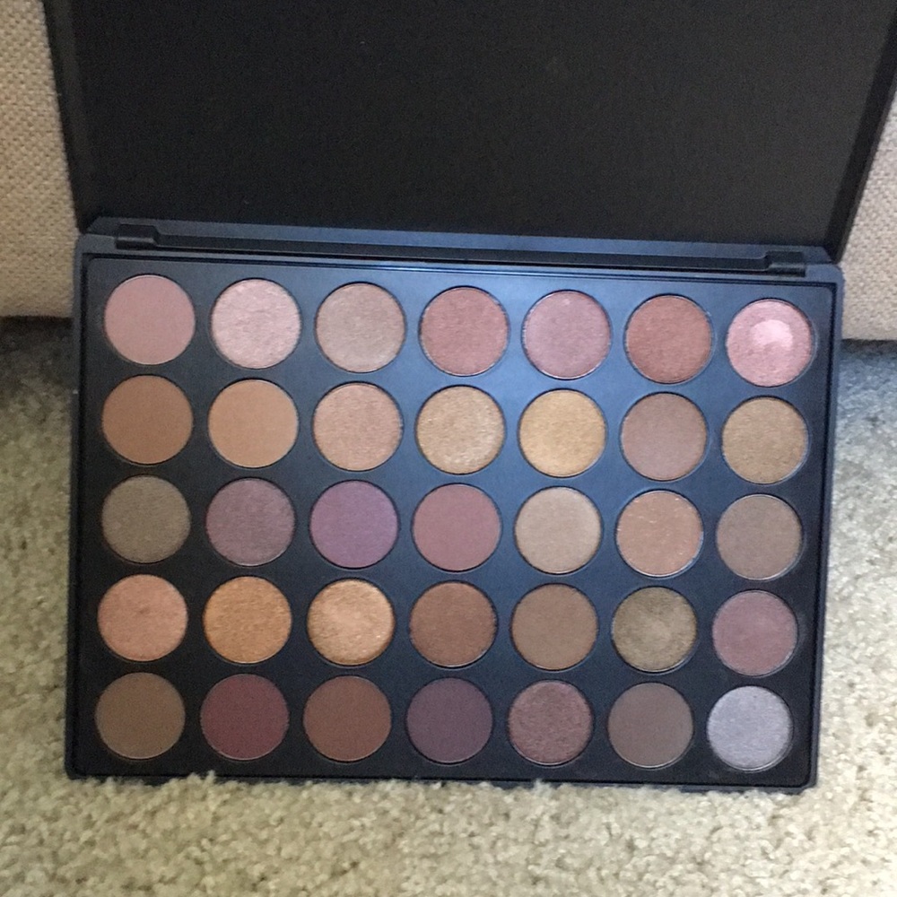 NEW MORPHE PALETTE