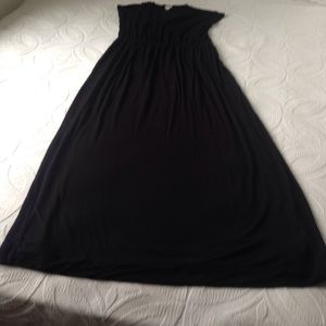 Black maxi dress