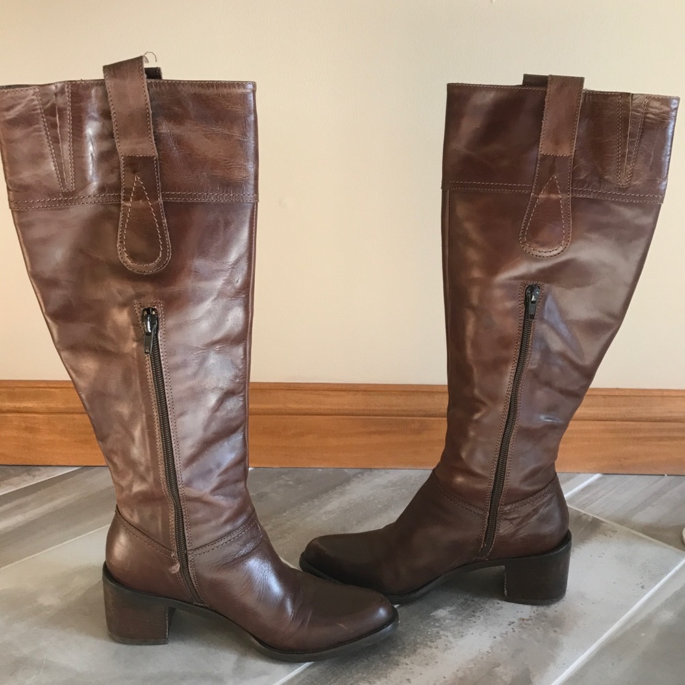 Size 7 Aldo Leather Boots-Brown