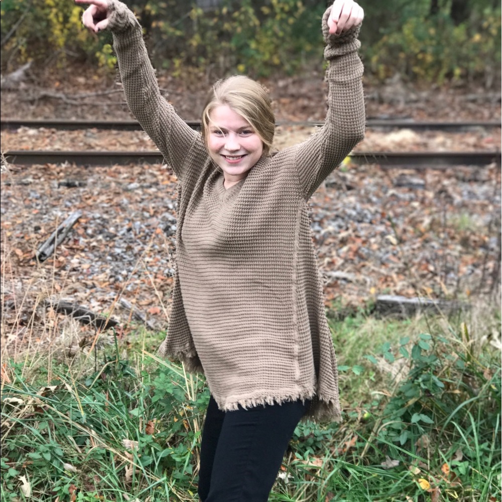 Meet your Posher, Amara