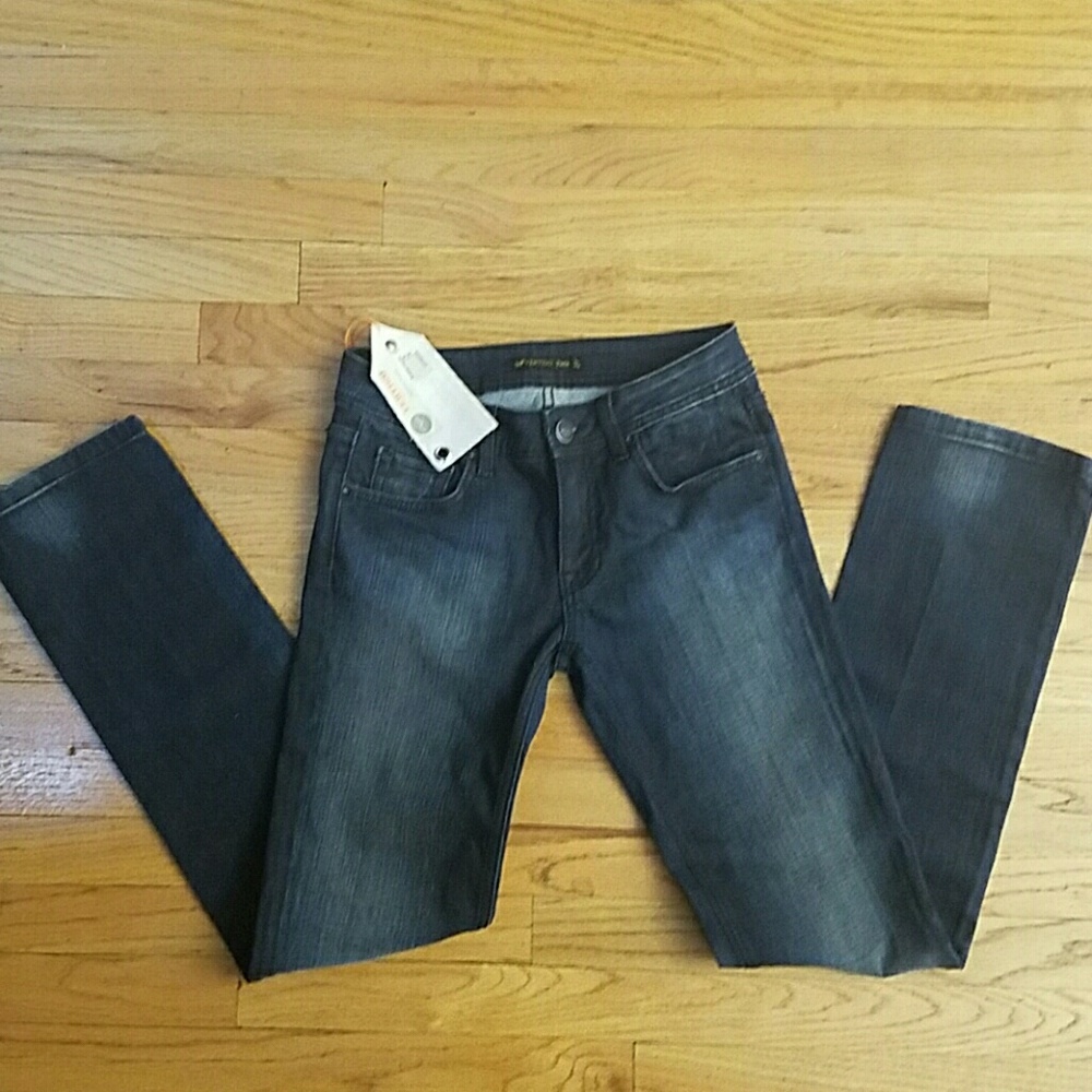 New women's vertigo paris jeans