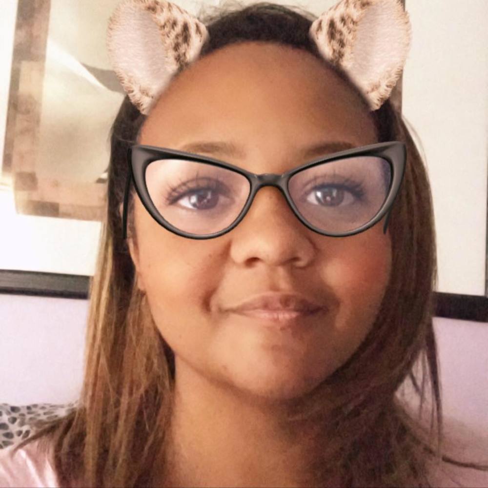 Meet your Posher, Kiah