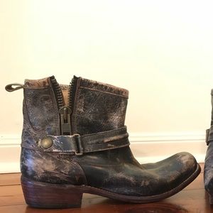 BedStu Cobbler Boots