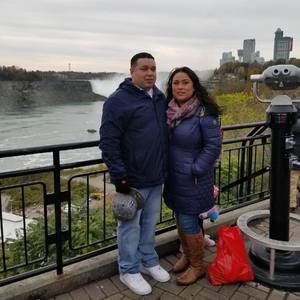 Meet your Posher, Isaura